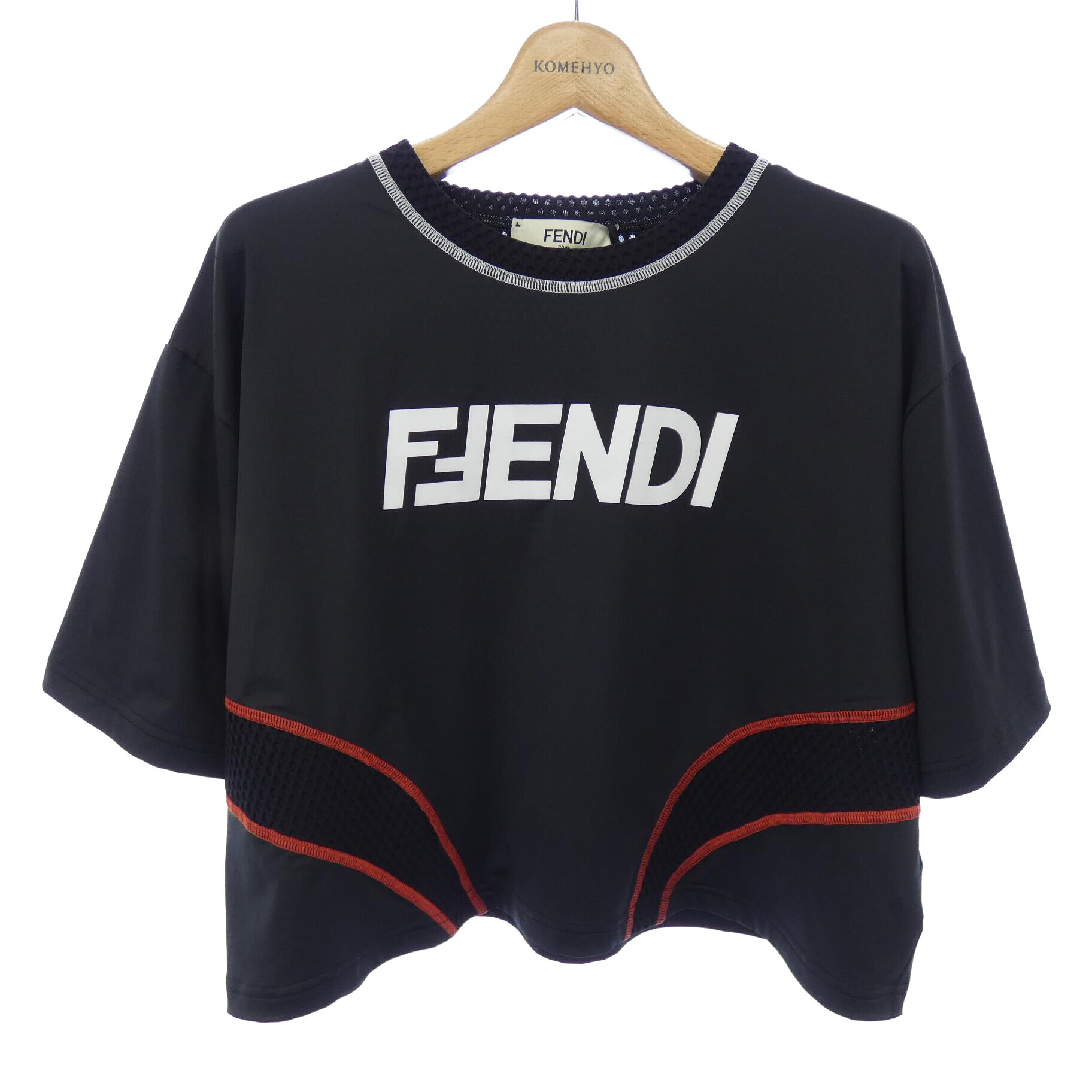 Ｔシャツ