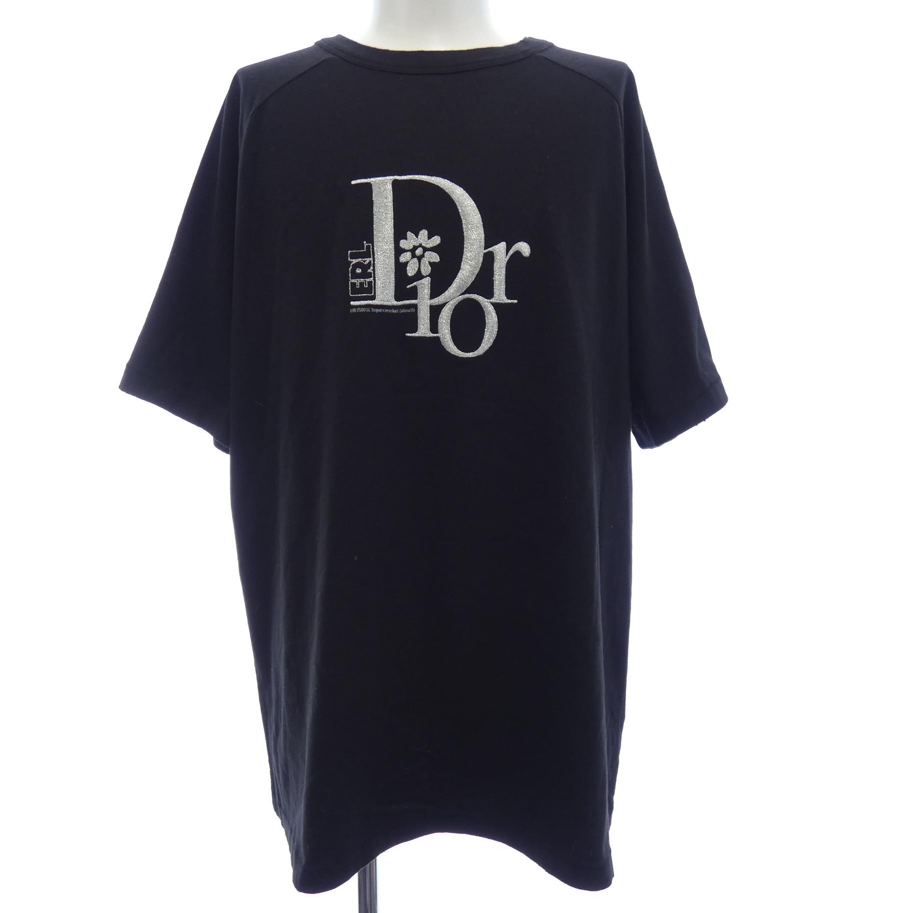 Ｔシャツ