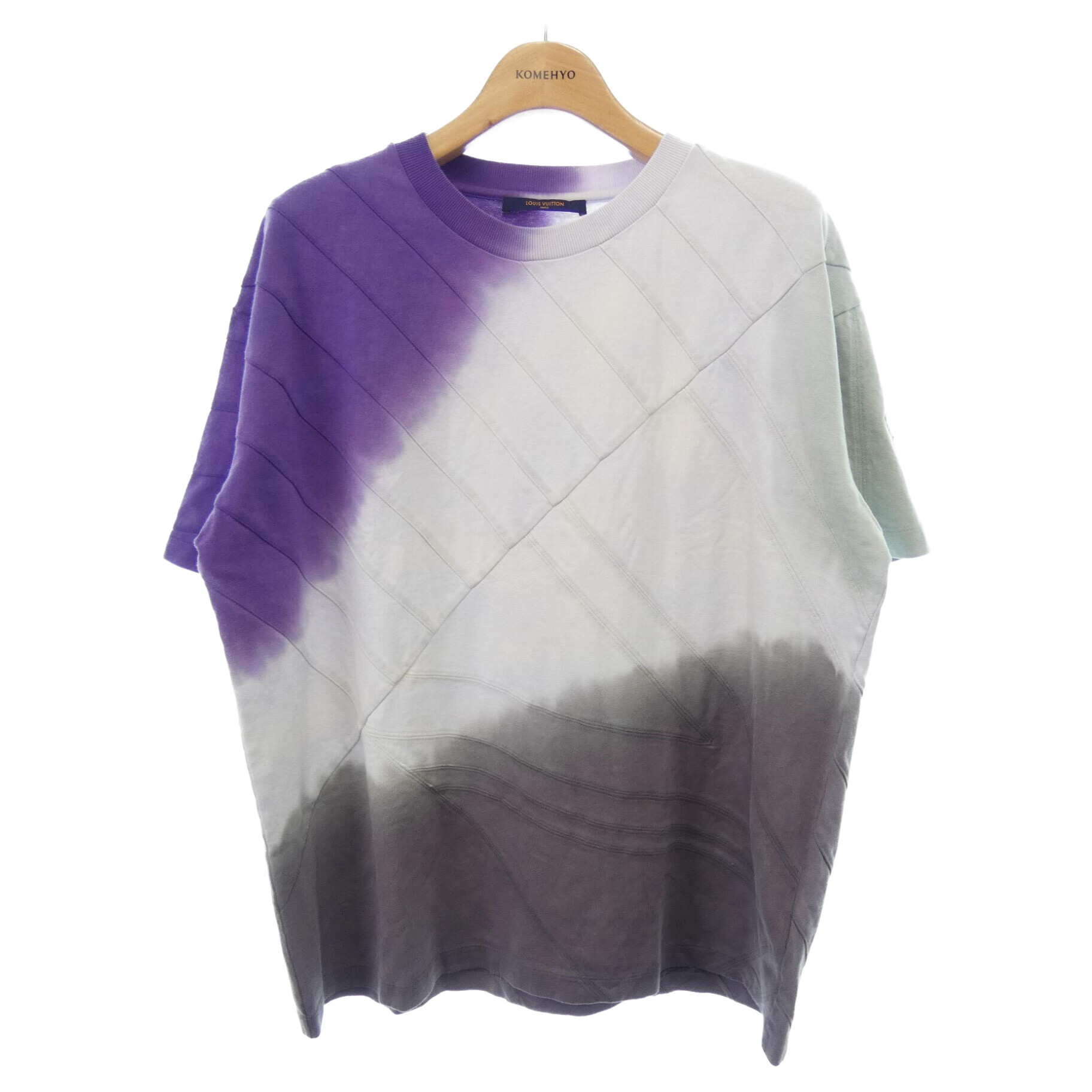 Ｔシャツ