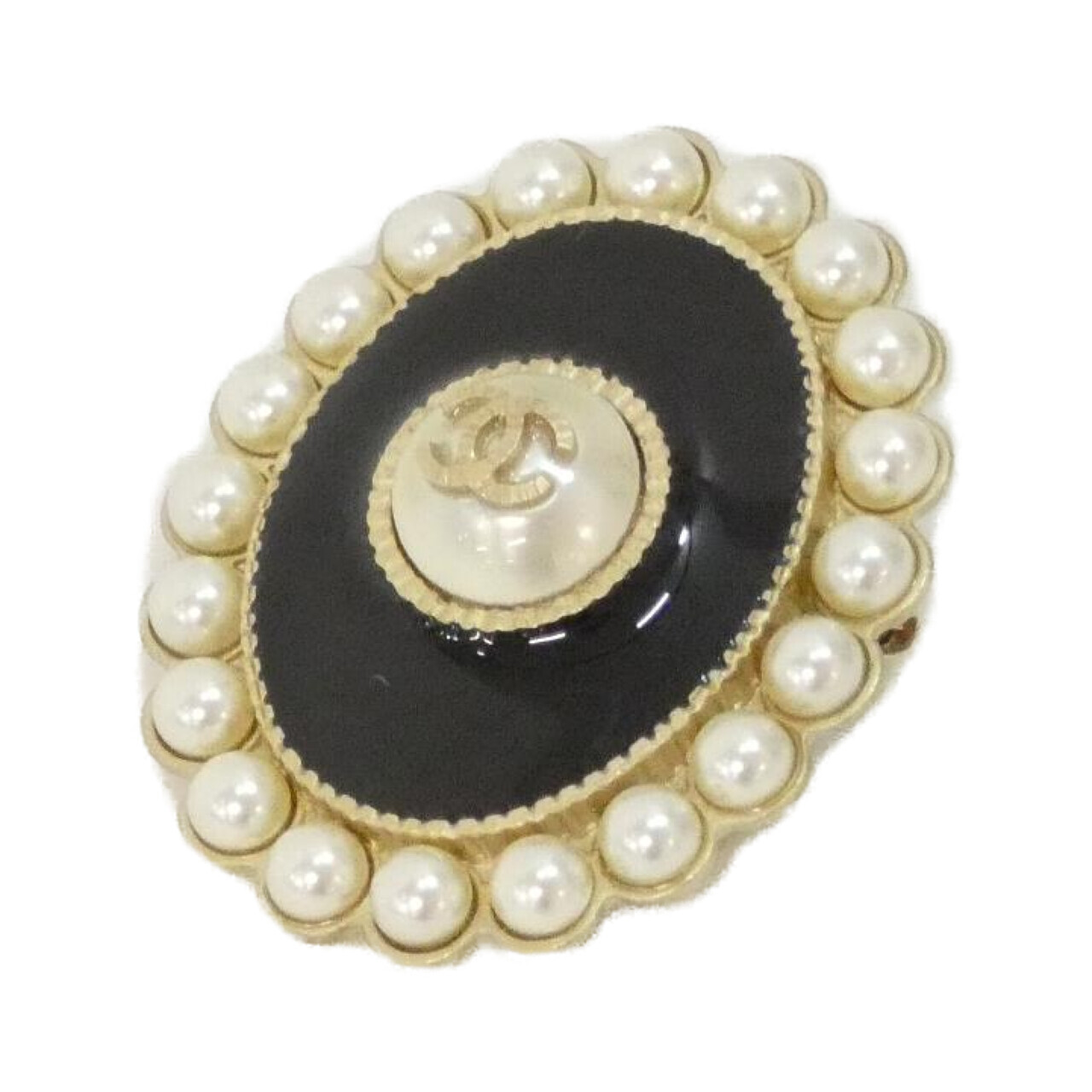 BROOCH