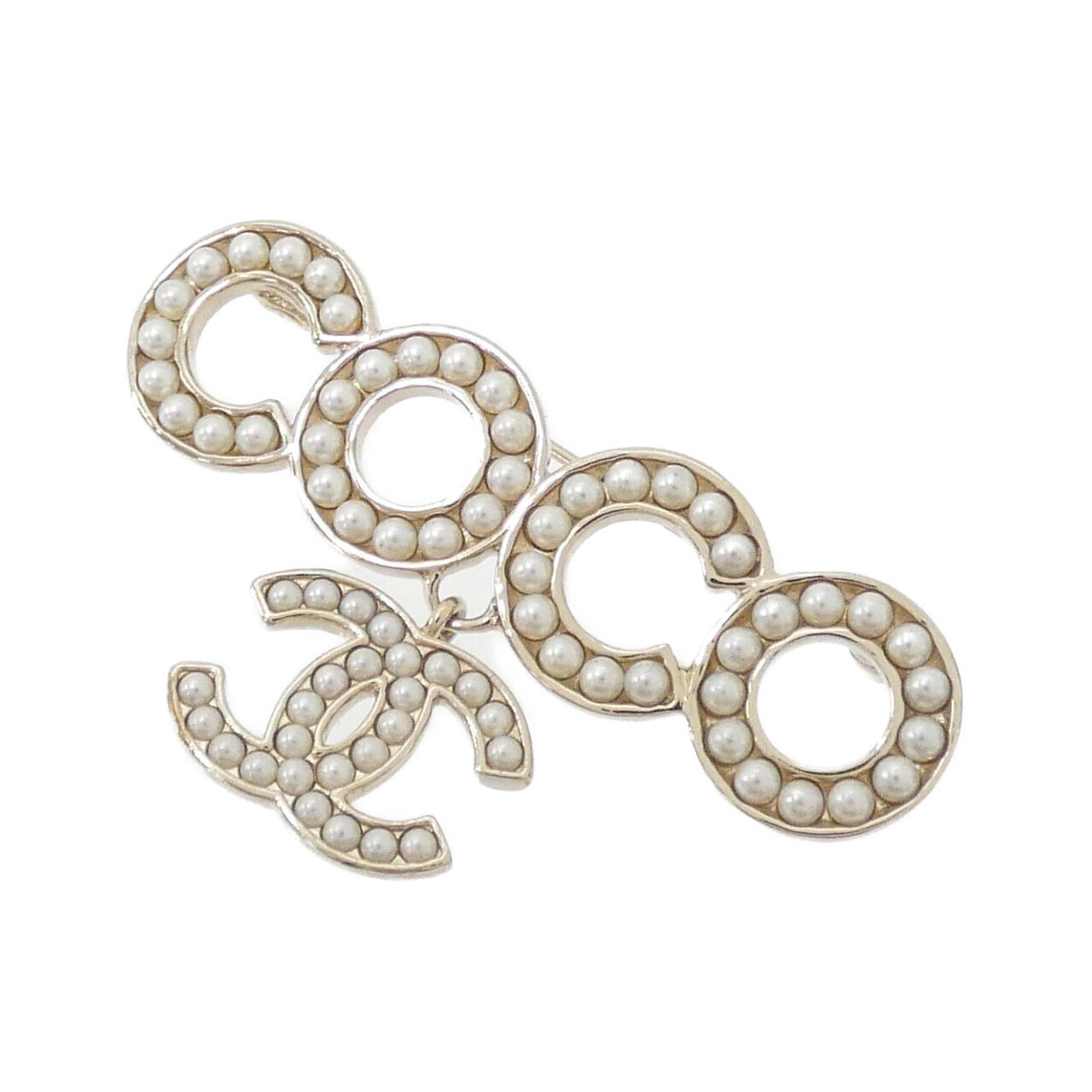 BROOCH