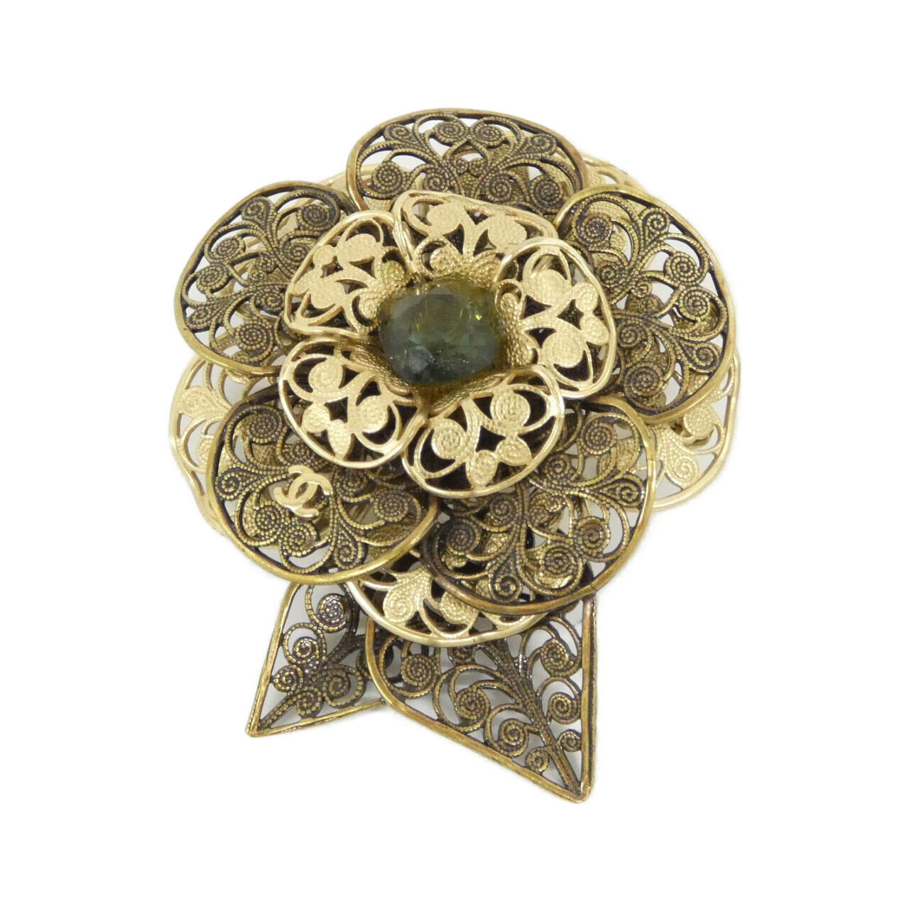 BROOCH