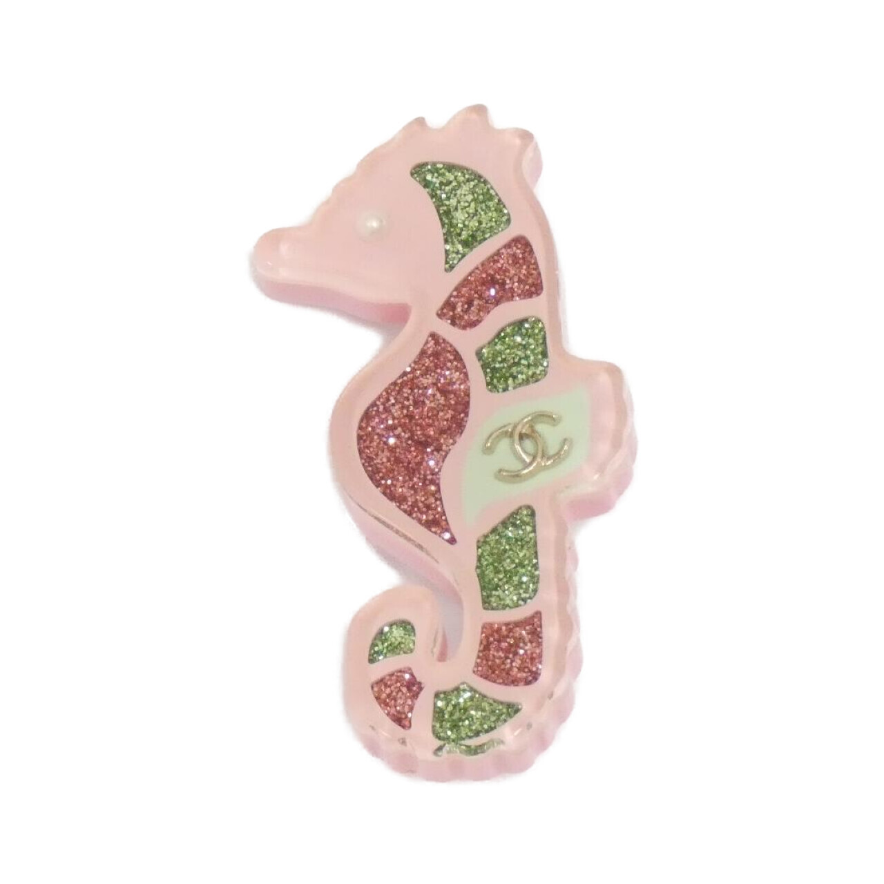 BROOCH