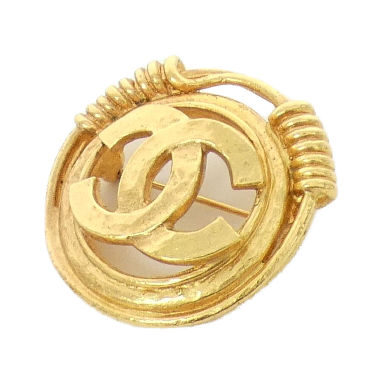 BROOCH