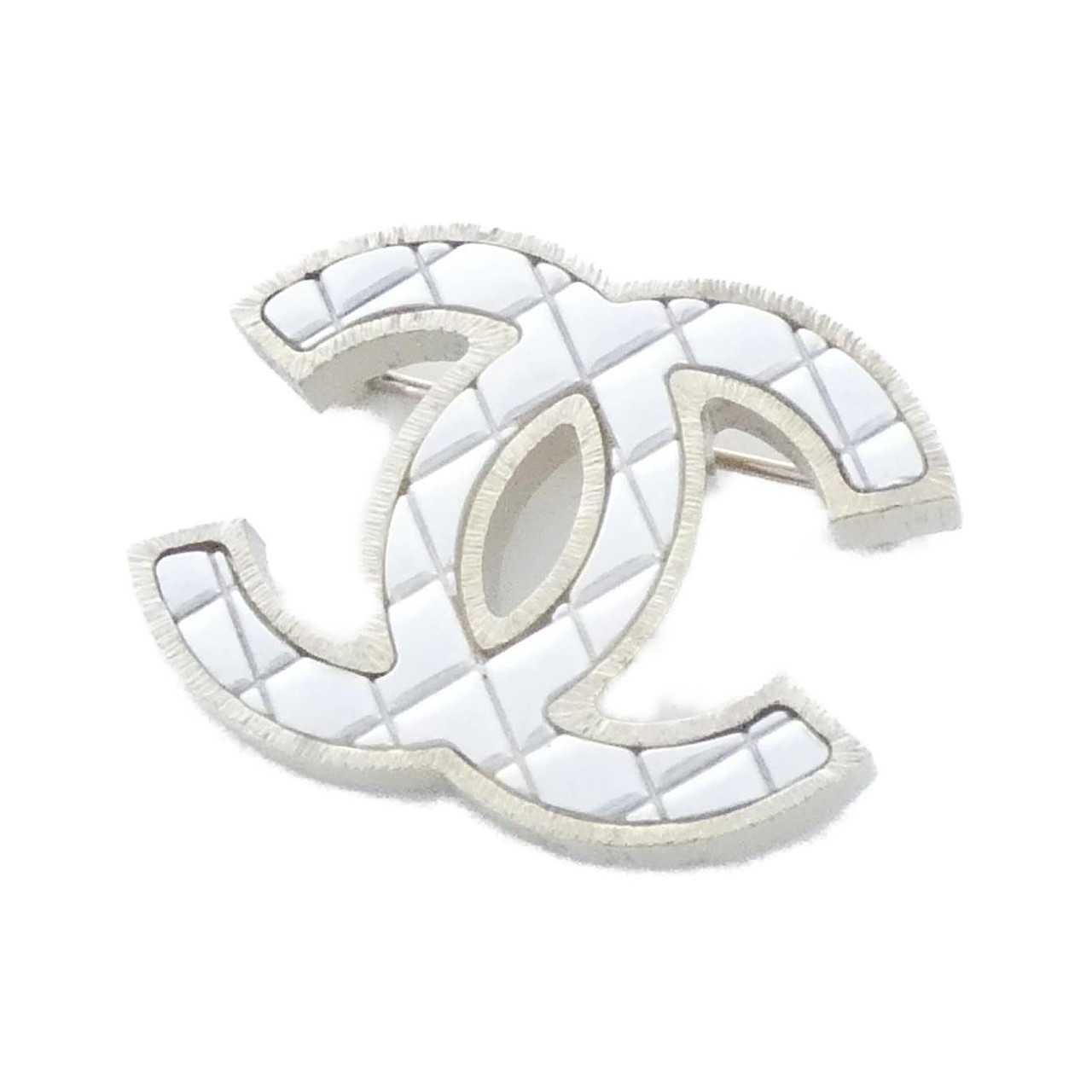 BROOCH