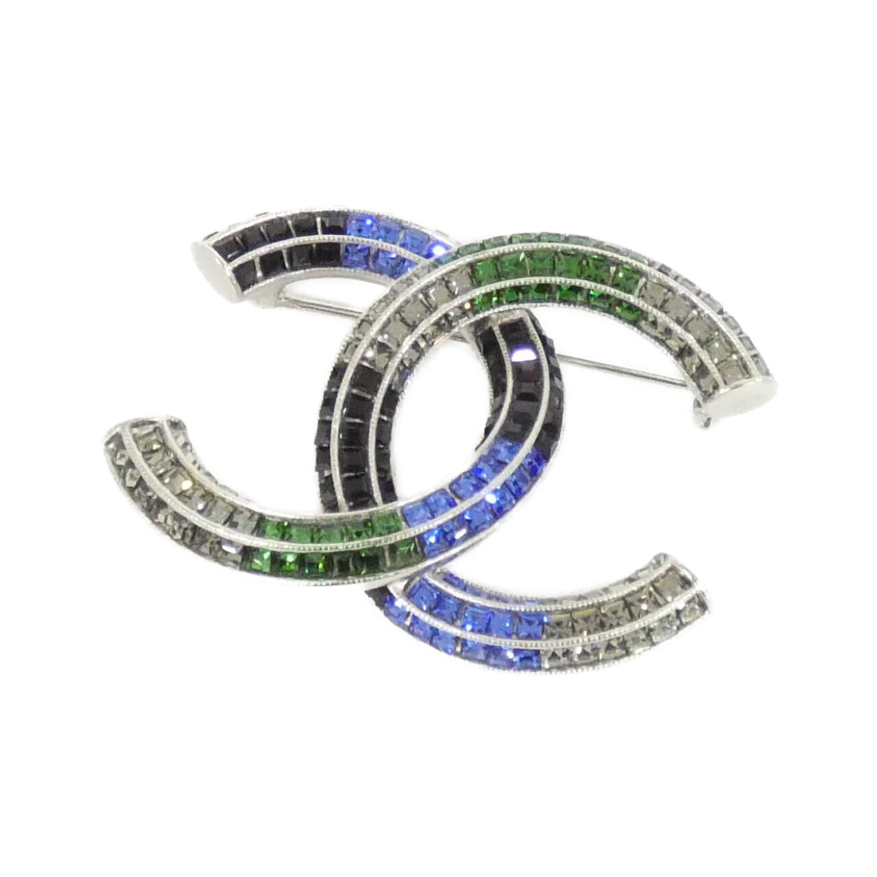 BROOCH