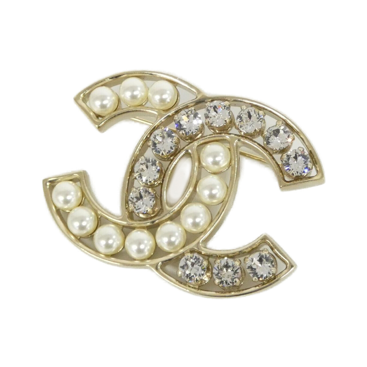 BROOCH