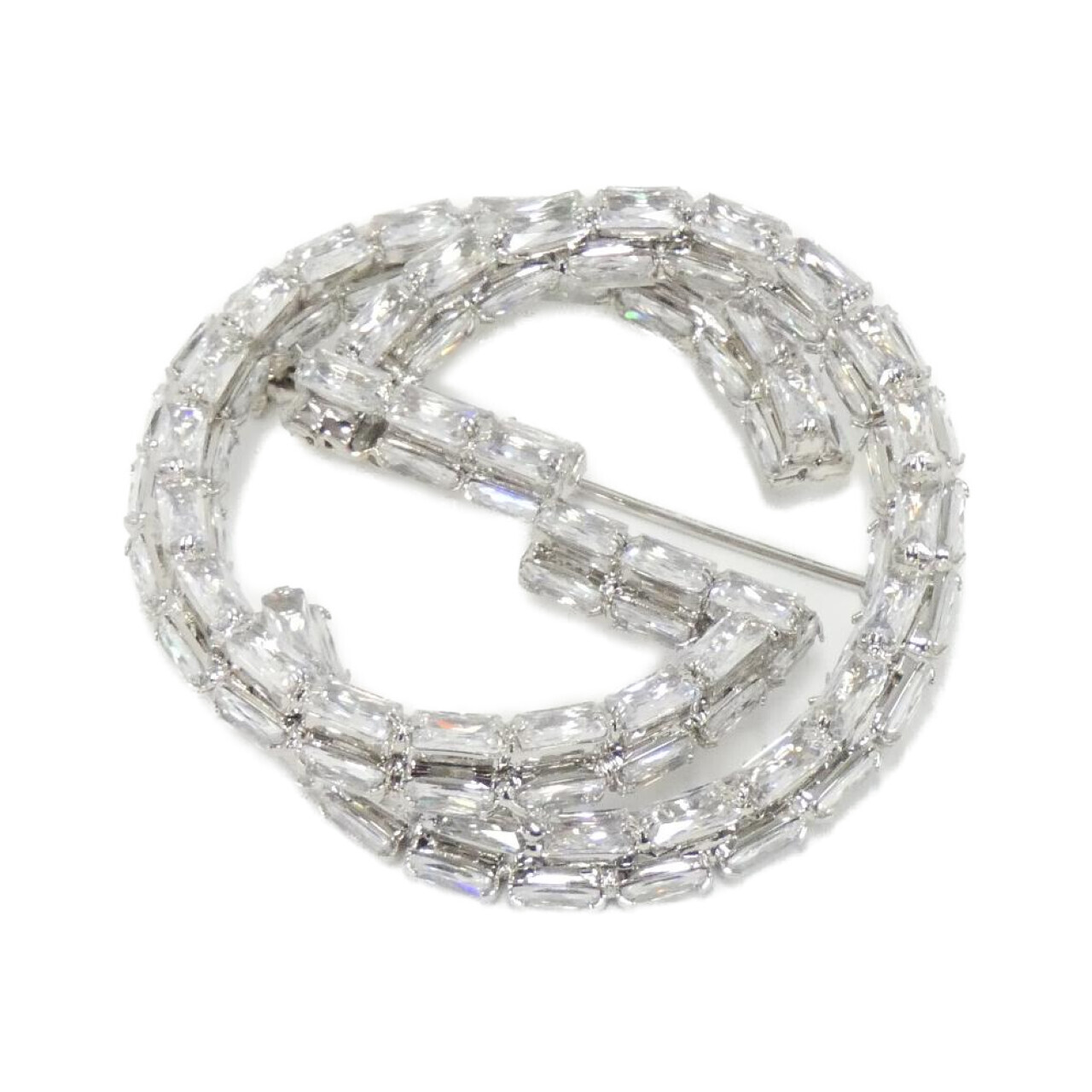 BROOCH
