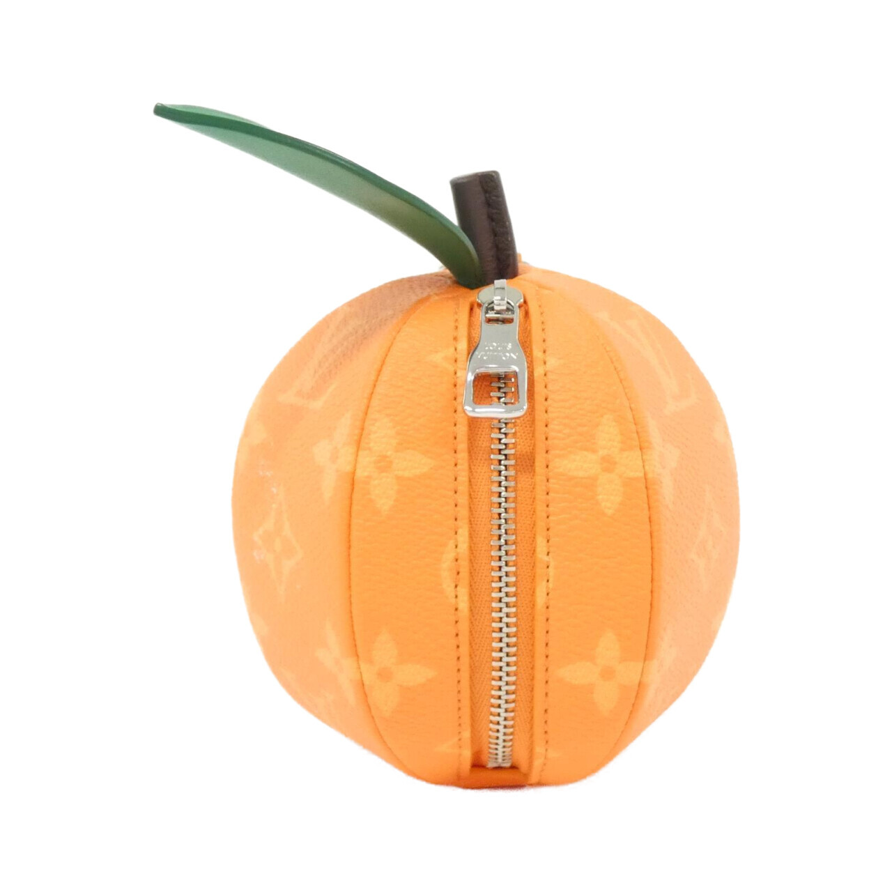 POUCH