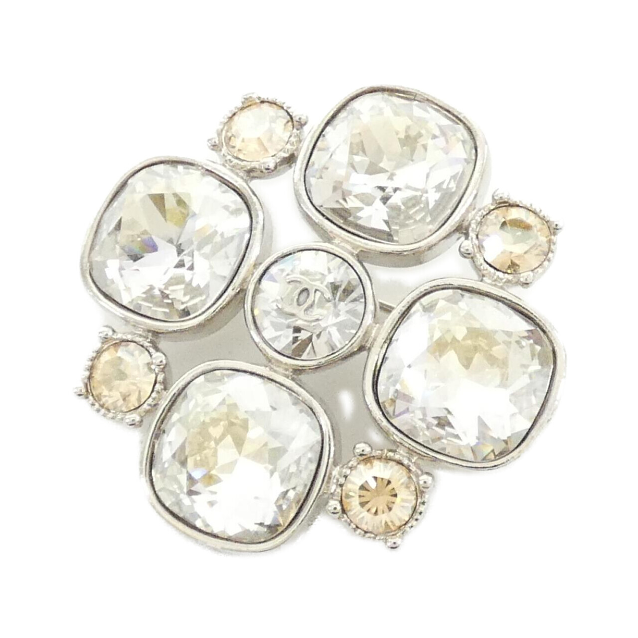 BROOCH