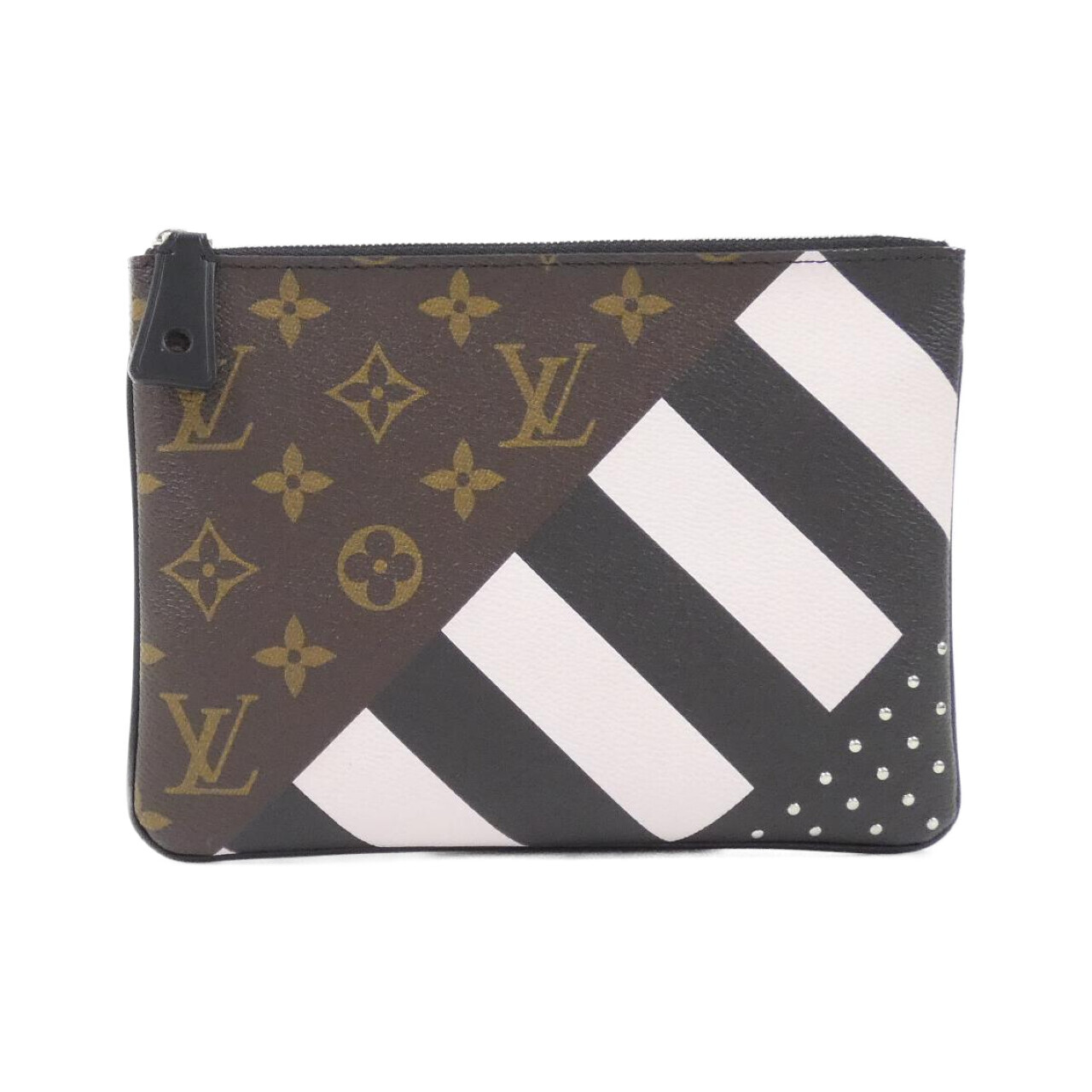 POUCH