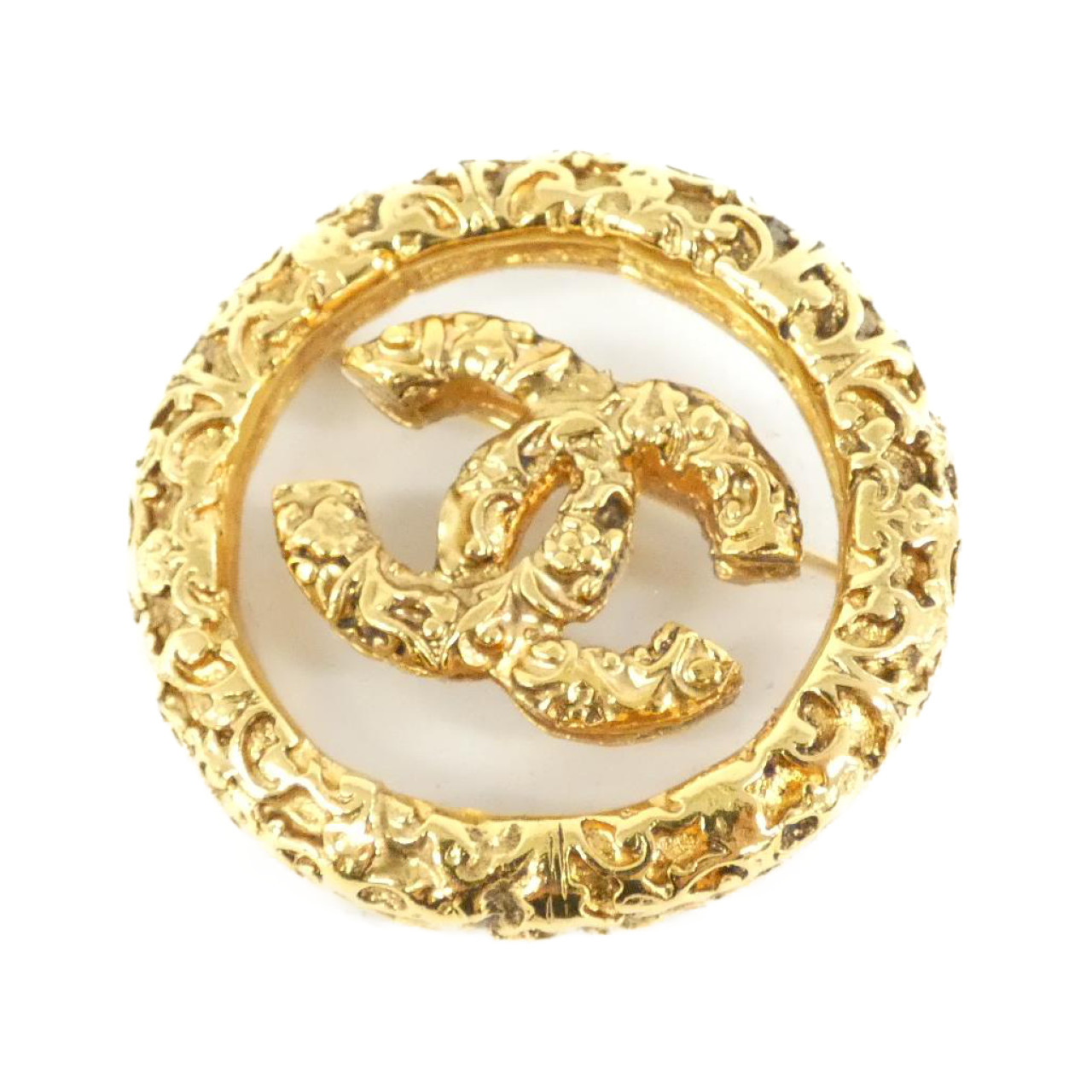 BROOCH