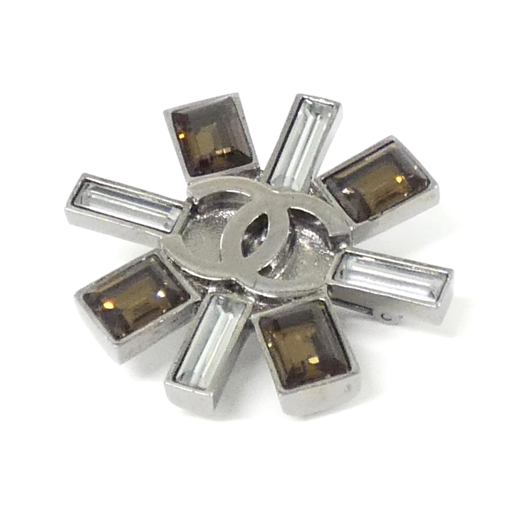 BROOCH