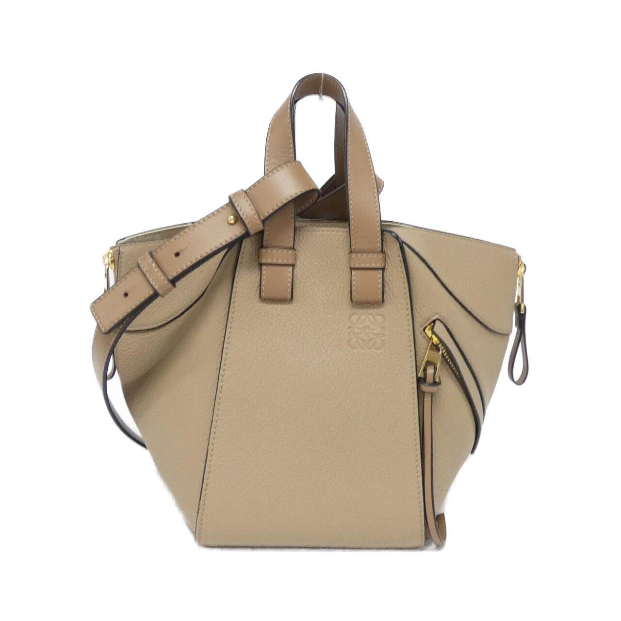 SHOULDER BAG