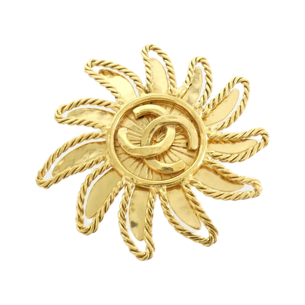 BROOCH
