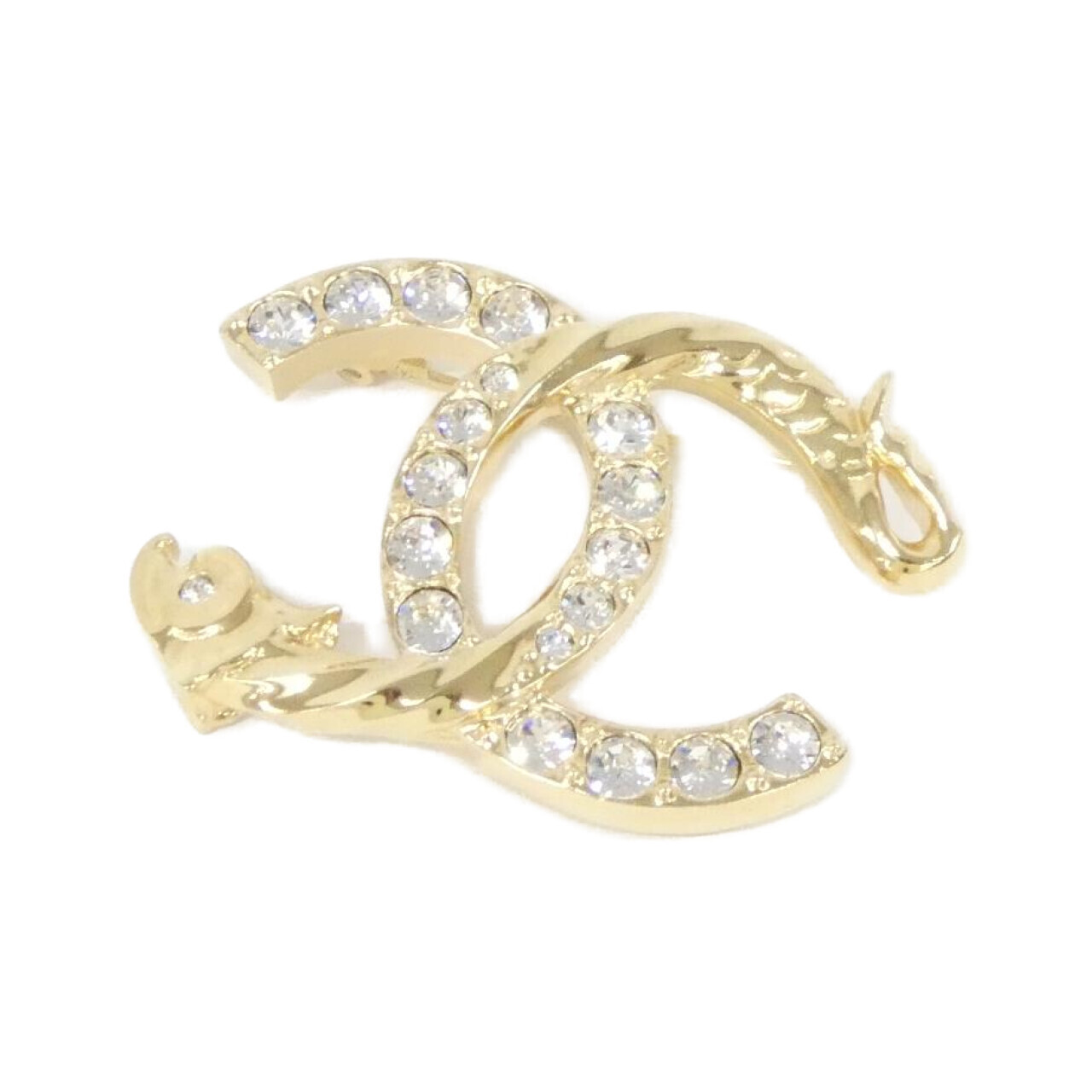 BROOCH