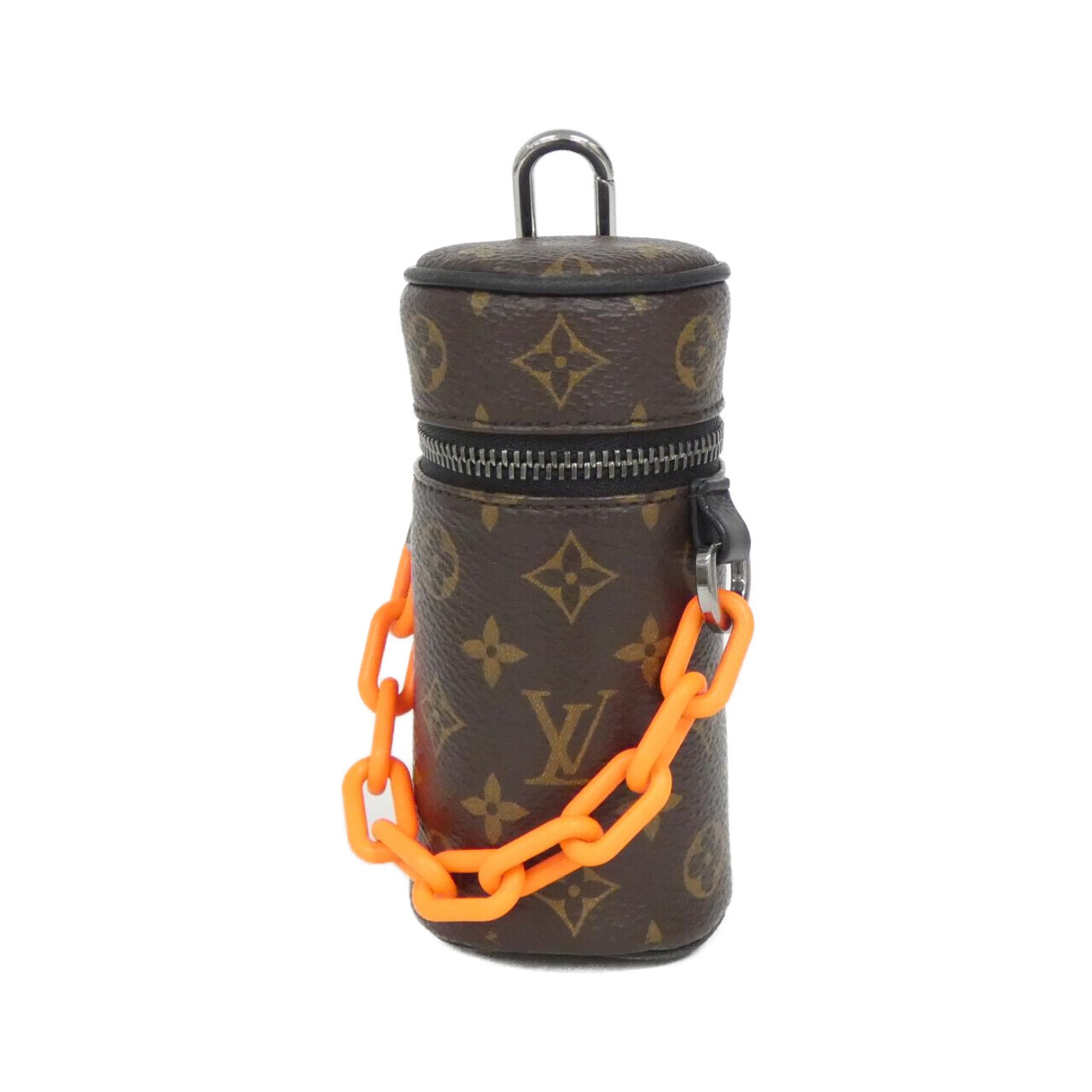 POUCH