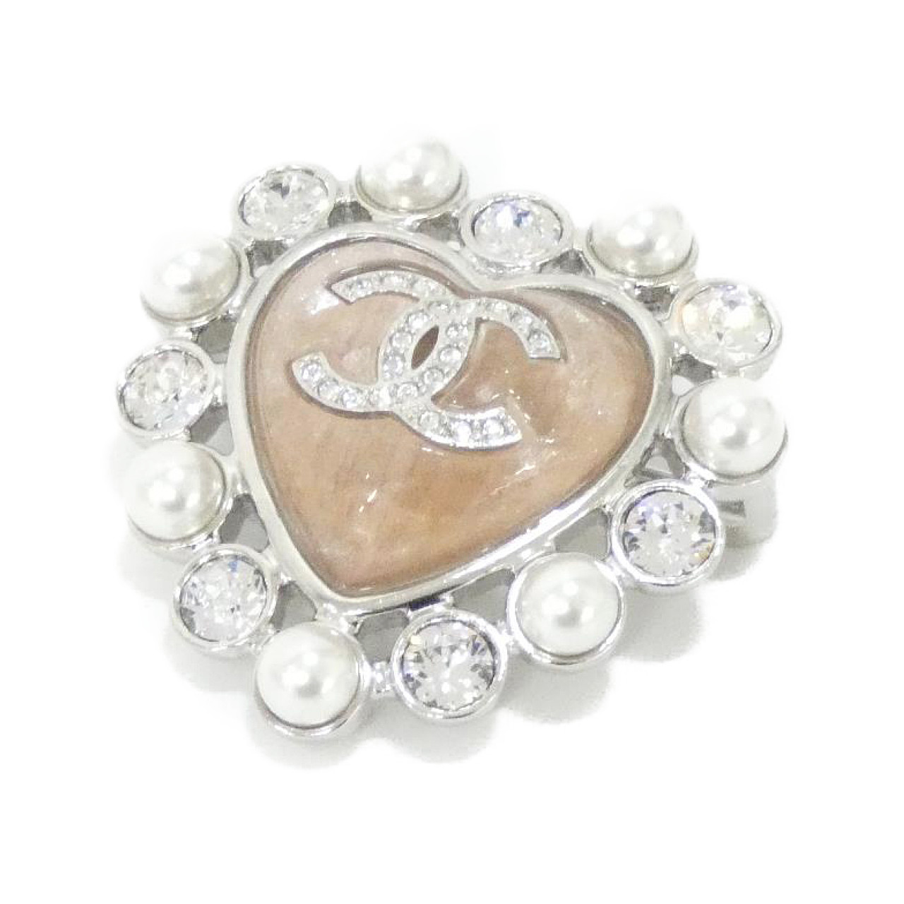BROOCH