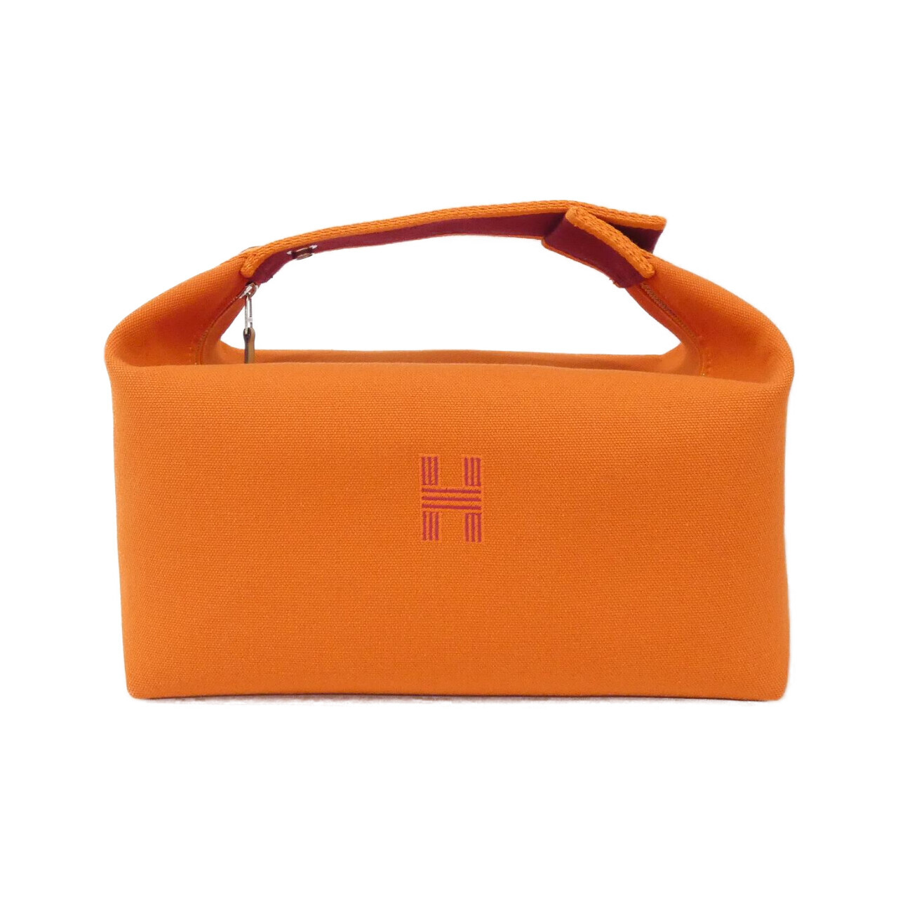 POUCH