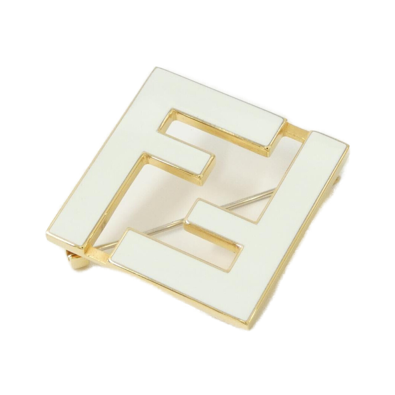 BROOCH