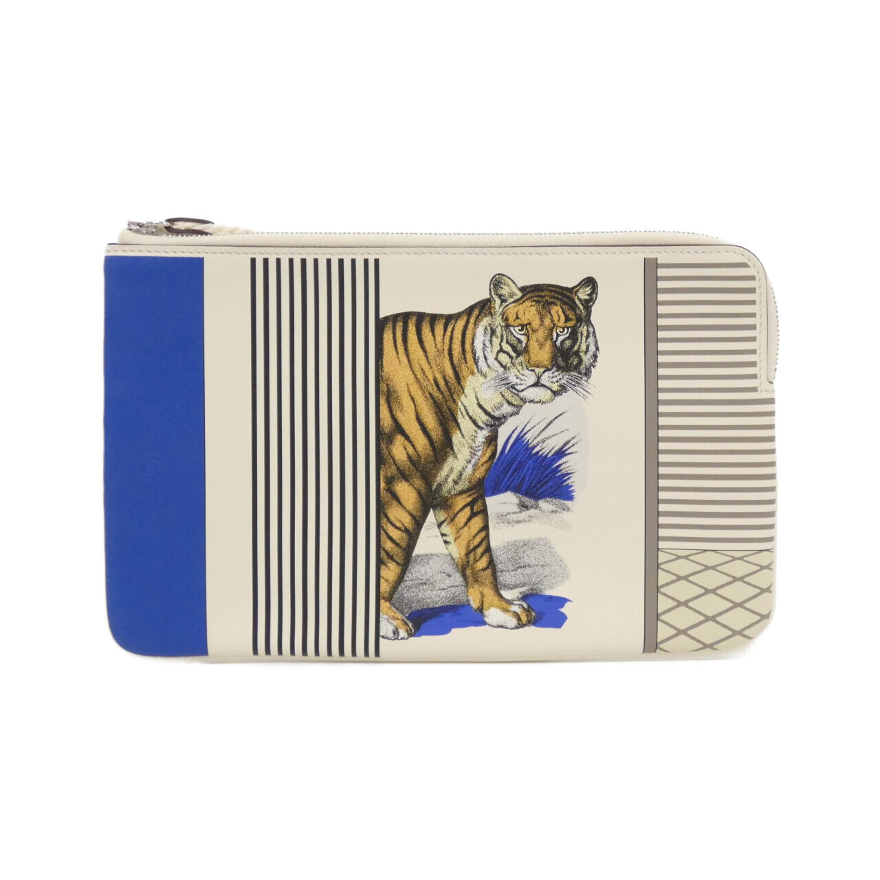 POUCH