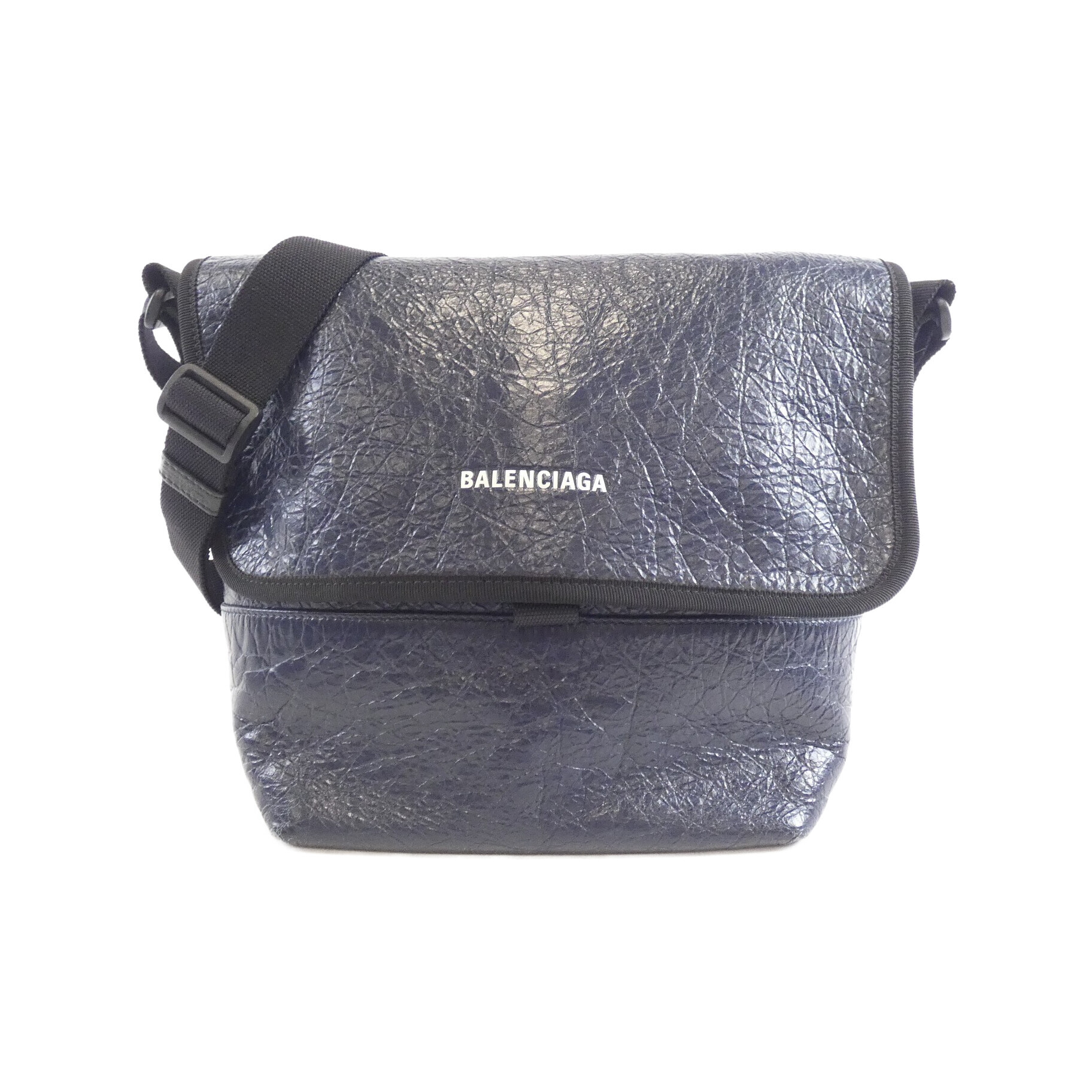CROSS BODY BAG