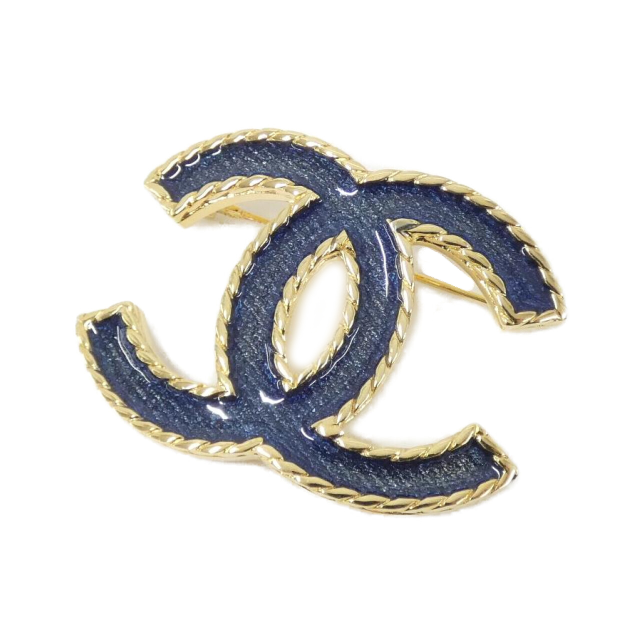BROOCH