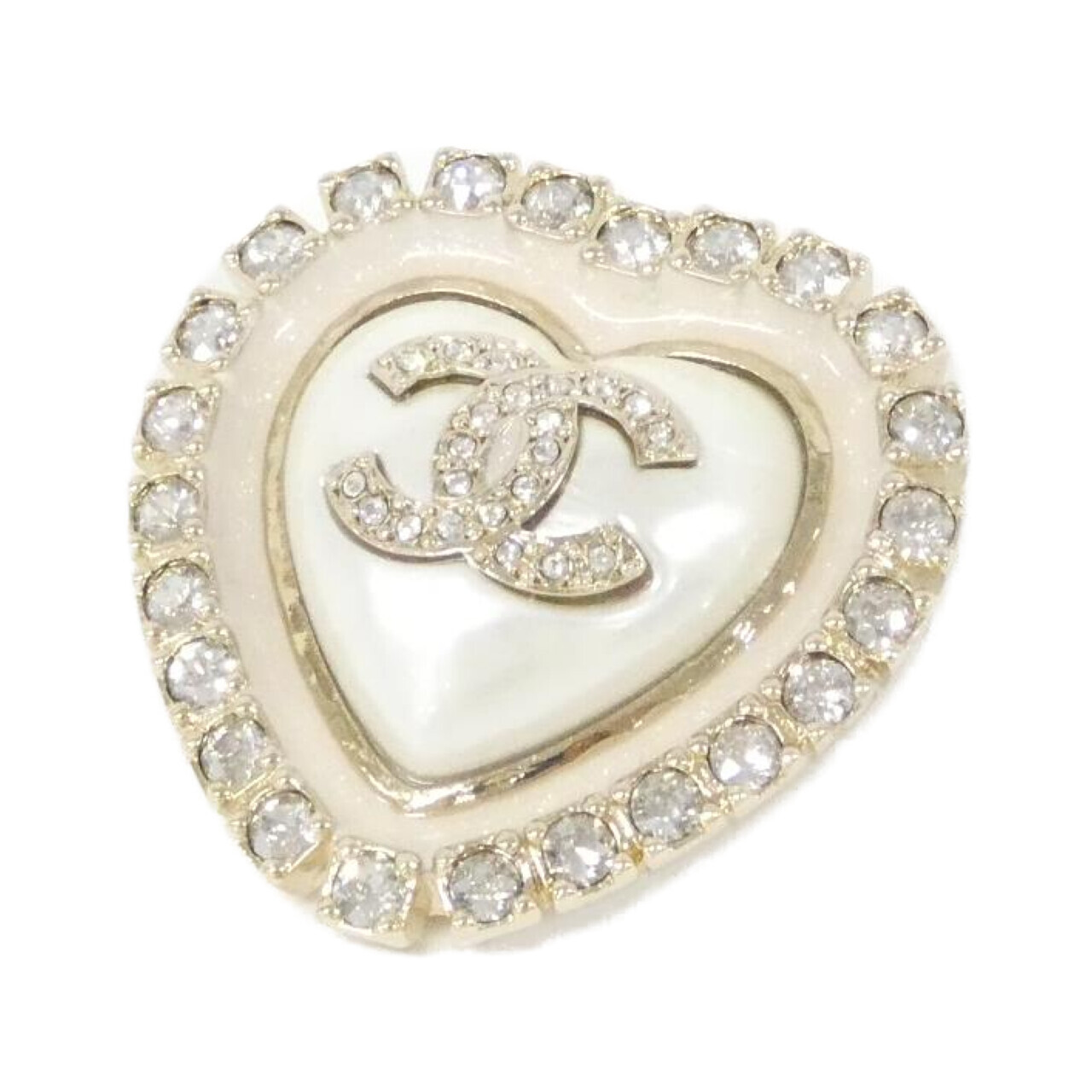 BROOCH