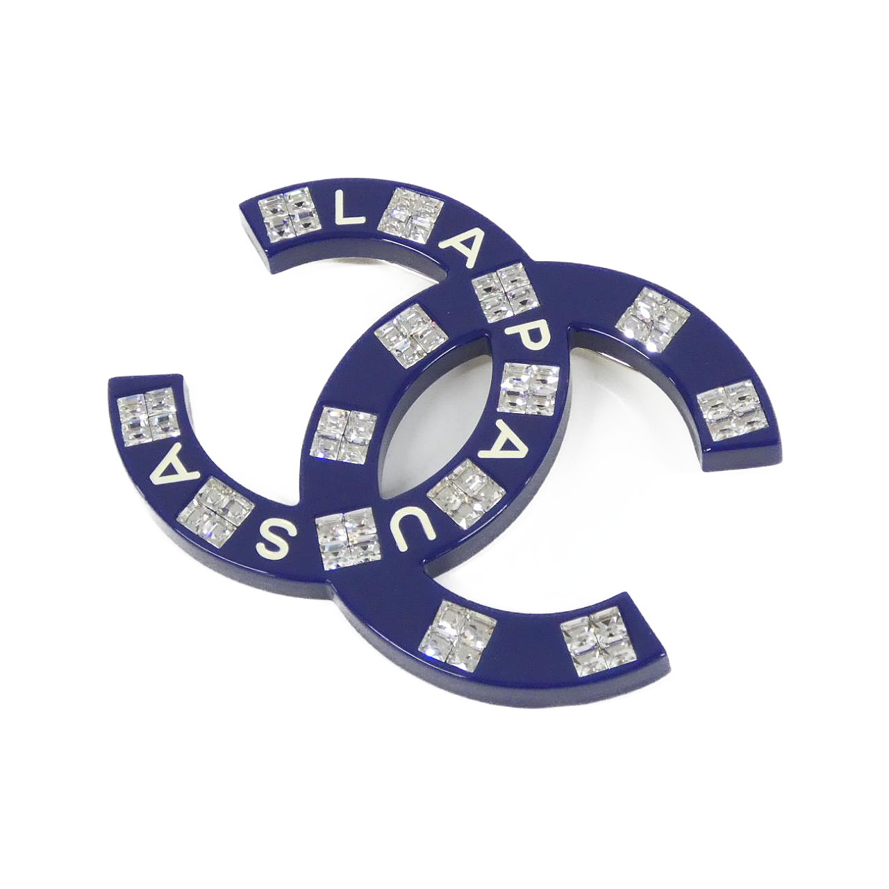 BROOCH