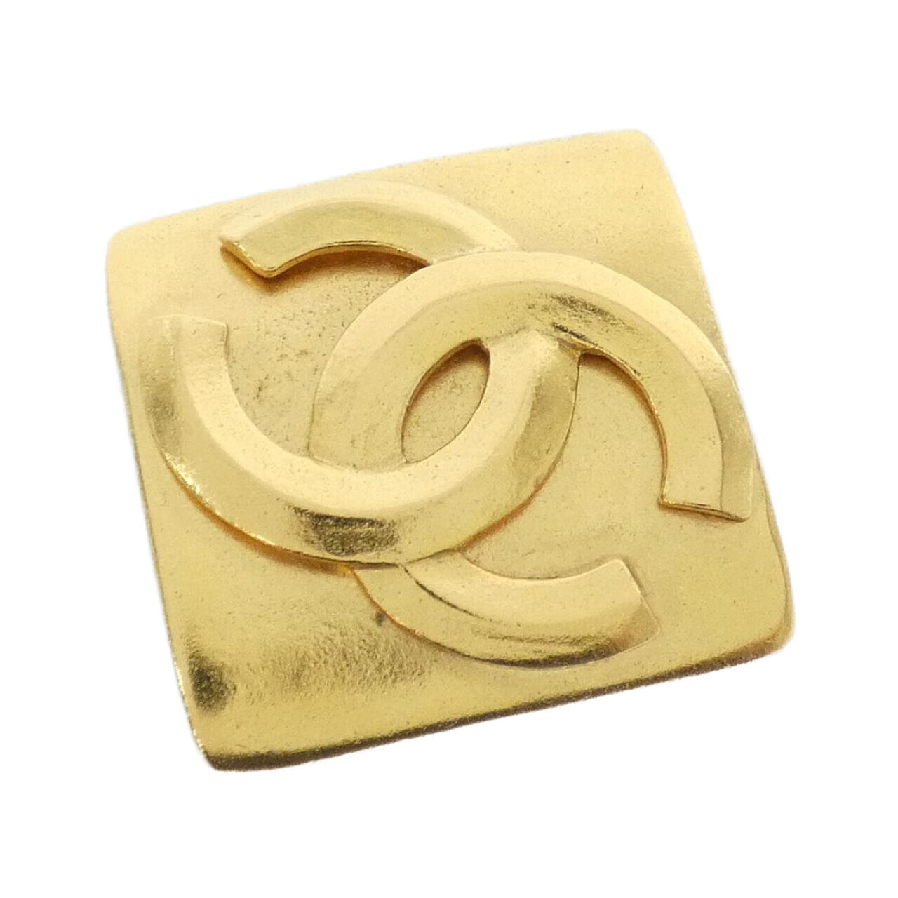 BROOCH